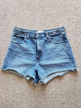 Abercrombie & Fitch '90s Relaxed Cutoff Shorts